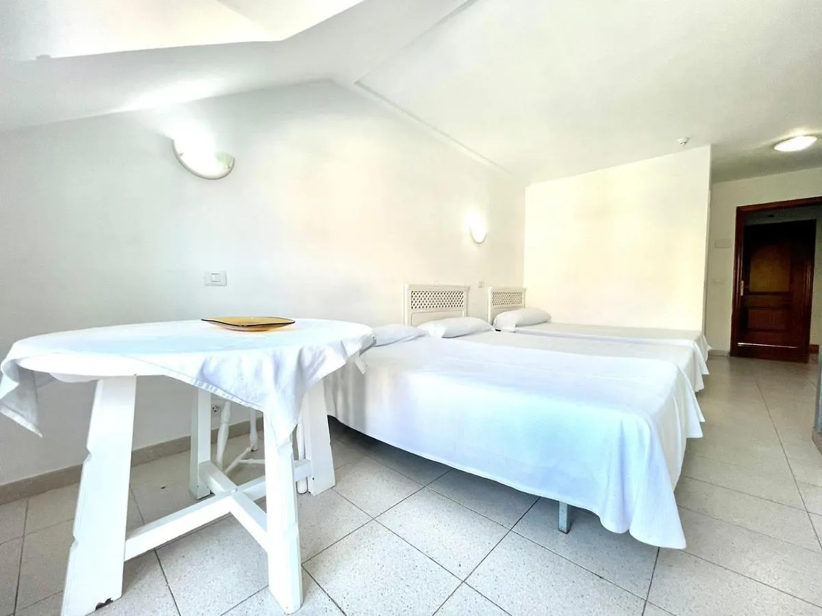 プエルト・デ・ラ・クルスBonito Estudio Con Wifi, Ac, Piscina En Puerto De La Cruzアパートメント プエルト・デ・ラ・クルス
